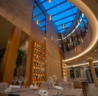 Shkoder Hotel | Duomo Resort
