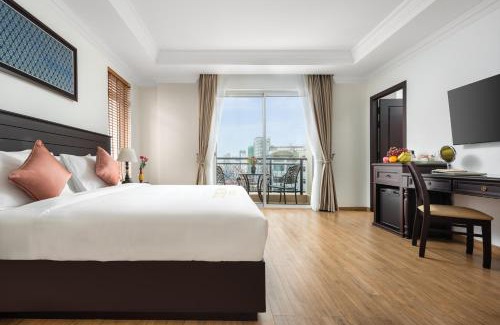 Chamkar Mon Hotel | Duong Chan Hotel