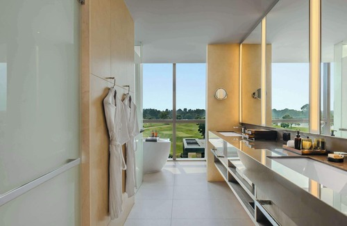 Tampines Hotel | Dusit Thani Laguna Singapore