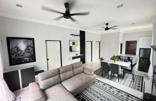 Bohor Merah Hotel | DVilla Guesthouse Langkawi