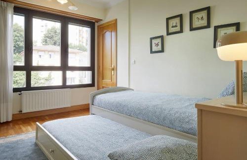 Zarautz Apartamento | EARRA - Salbide Duplex - Garaje, 7 min de la playa