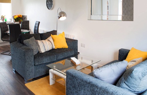 Thrapston Cabaña | East Midland House, THRAPSTON