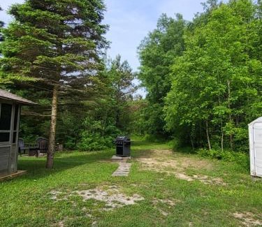 Central Huron Otro | East Pond View Campsite