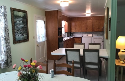 Cherokee Casa | Easy walk to Harrahs casino