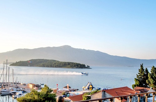 Lumbarda Apartamento | Eco Aparthotel The Dreamers' Club - Love for 4