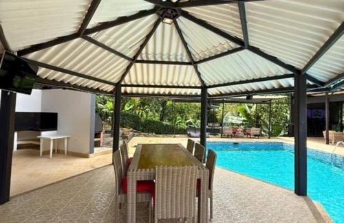 La Vega Alquiler De RV | Eco Boutique-Sierra