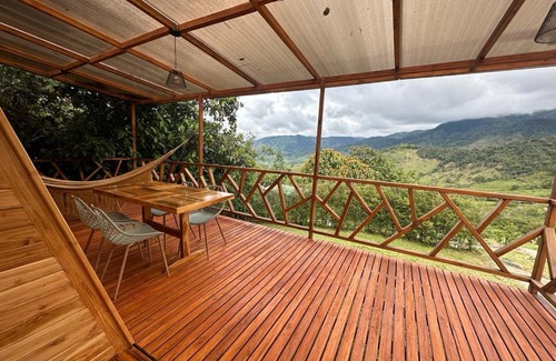 San Rafael Cabina | Eco Hotel Samaria , Aguas y Bosques
