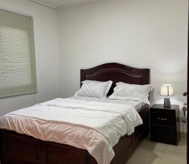 Yaounde Cabina | EcolinksHouse