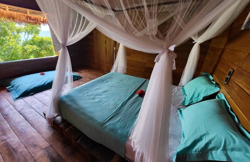 Nosy Komba Cabina | Ecolodge with private beach on the tropical island of Nosy Komba - Madagascar