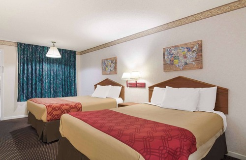 Calhoun Hotel | Econo Lodge Calhoun North Damascus