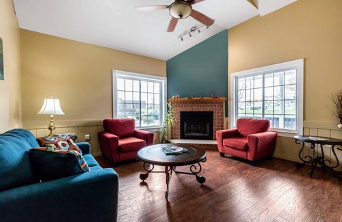 Dickson Hotel | Econo Lodge Inn & Suites Dickson