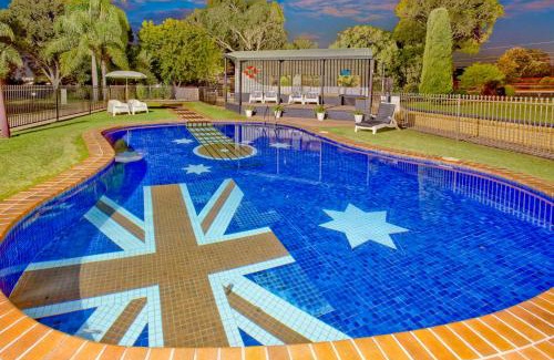 Hillvue Hotel | Econo Lodge Savannah Park Tamworth