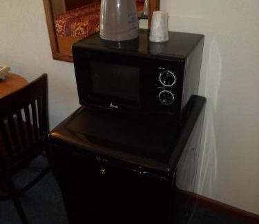 Morgan Hill Hotel | Economy Inn Morgan Hill