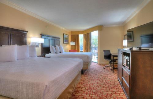 Gatlinburg Hotel | Edgewater Hotel and Conference Center