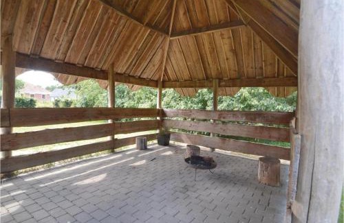 Bønnerup Strand Casa | Eight-Bedroom Holiday Home In Glesborg