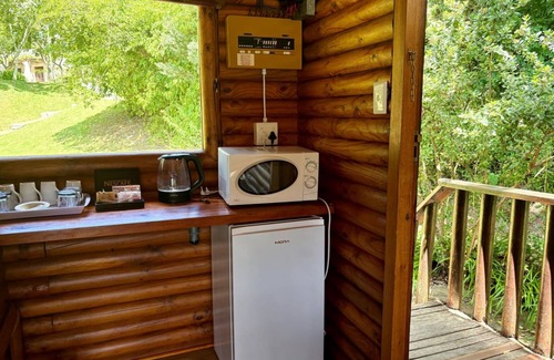 Ruiterbos Hotel | Eight Bells Mountain Inn