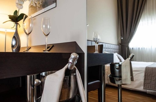 Citta Sant'Angelo Hotel | EKK Hotel