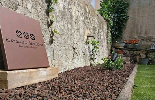 Olot Apartamento | El Campaner, con acceso a piscina interior