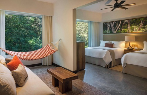 Playa Panamá Hotel | El Mangroove Papagayo, Autograph Collection