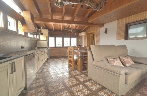 Titulcia Chalet De Esquí | El Mirador de Bayona