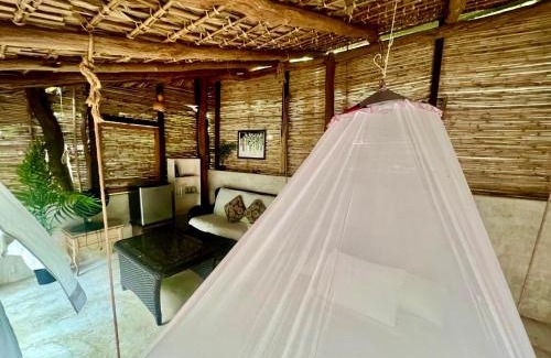 Arroyo Cruz Casa | El nido en la playa con alberca y acceso directo a la bahia de Casa Pauline