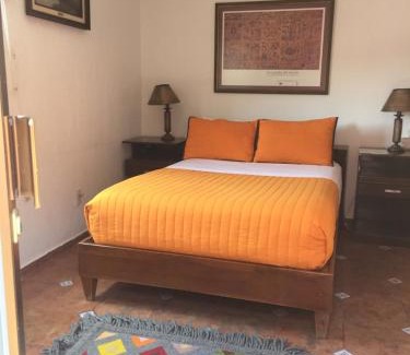 Zona Centro Hotel | El Zopilote Mojado