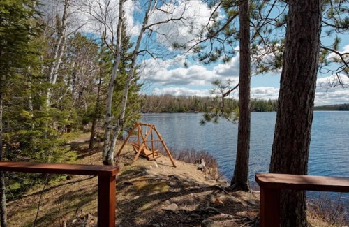 Orr Cabina | Elbow Lake Lodge: Twilight 3BR/1BA Lakefront Cabin