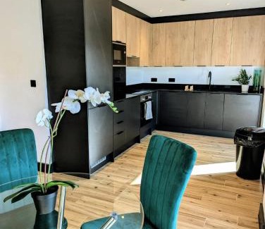 North Finchley Apartamento | Elegant 2 bed flat with balcony in London