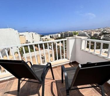 Il-Balluta Apartamento | Elegant 2 Bedroom Penthouse St Julians STJ110