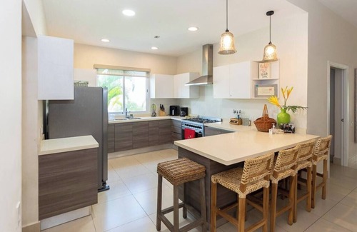 El Palmar Villa | This villa is a 4 bedroom(s), 2.5 bathrooms, located in Casamar, Panama Oeste.