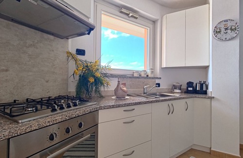 Nebida Apartamento | Elegant apartment with sea view