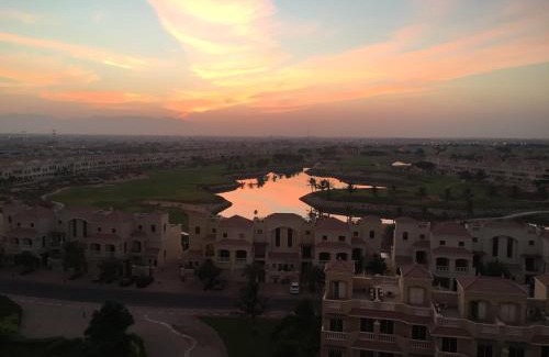 Al Hamra Village Apartamento | Elegant One-bedroom apartment in Al Hamrah village