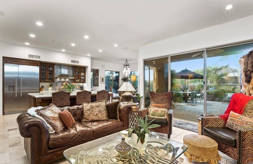 Pinnacle Peak Casa | Exclusiva casa privada en The Boulders con patio tranquilo, vistas, piscina / spa.