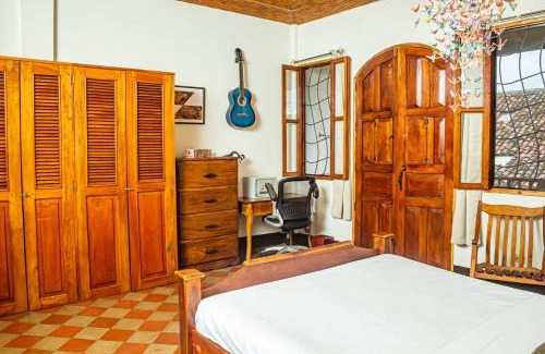 Granada Casa | Elegant, Romantic & Kid-Friendly Colonial Home