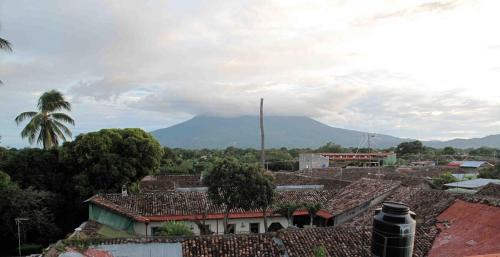 Granada Casa | Elegant, Romantic & Kid-Friendly Colonial Home