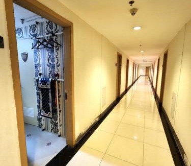 Santo Cristo Apartamento | Elegant Studio at Grass Residences 1-5 persons only, Quezon City