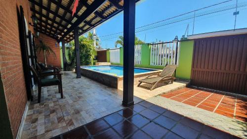 Raul Cury Casa | Elegante com lareira, Piscina, Área Gourmet, Bilhar, Wi-Fi, SmartTV