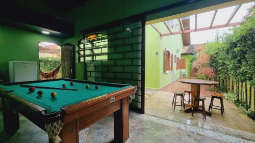 Raul Cury Casa | Elegante com lareira, Piscina, Área Gourmet, Bilhar, Wi-Fi, SmartTV