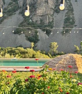 Yeghegis Hotel | Elegis Village Resort