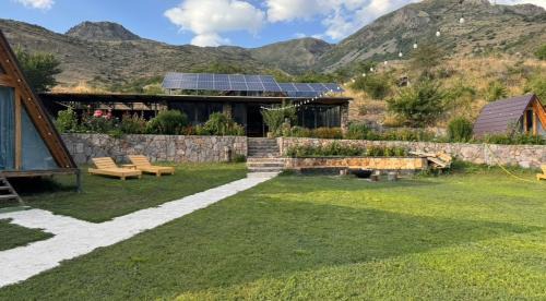 Yeghegis Hotel | Elegis Village Resort
