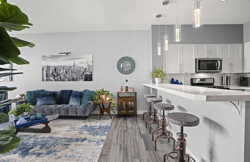 Pacific Terrace Condominio | Elevated Retreat in the Gaslamp