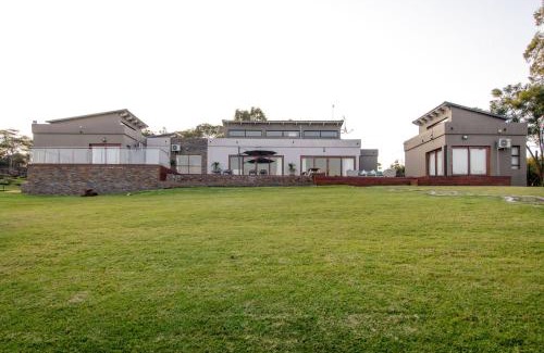 Louis Trichardt Casa | Elim Lakeside House