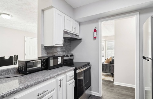 East Point Apartamento | Elite at Cityview 19J I Spacious 2 Bed 2 Bath