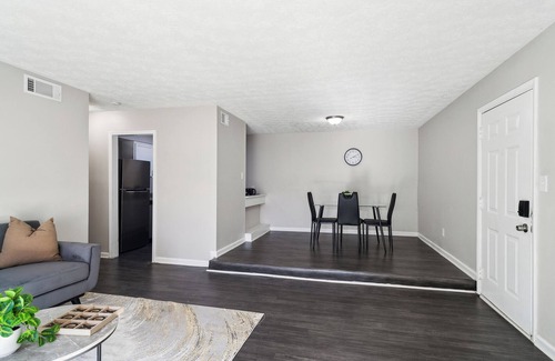 East Point Apartamento | Elite at Cityview 19J I Spacious 2 Bed 2 Bath