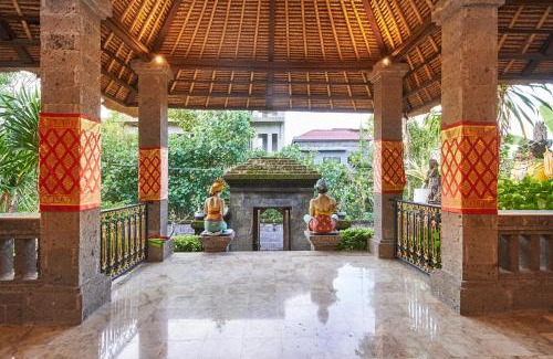 Mumbul Casa | Ellies Hotel