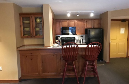 Upper Village Hotel | Embarc Whistler, 2 bd 2 bth, disponible para Navidad y año nuevo