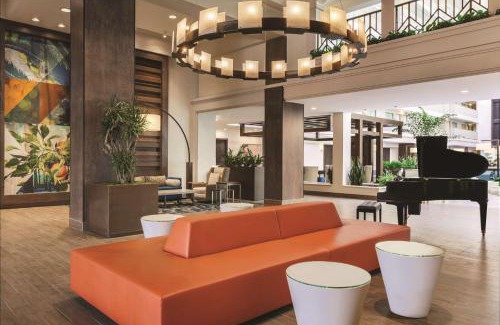 Brea Hotel | Embassy Suites by Hilton Brea - North Orange County