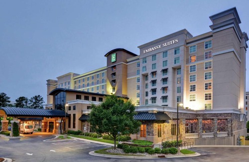Umstead Hotel | Embassy Suites by Hilton Raleigh Durham Airport Brier Creek
