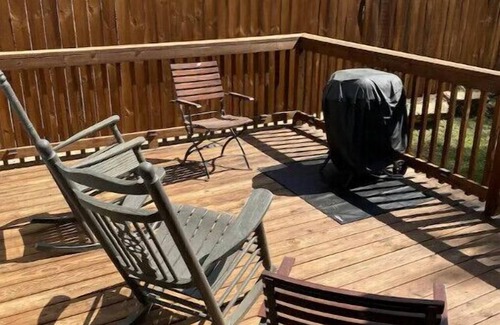 Montgomery Casa | Emma’s Cottage