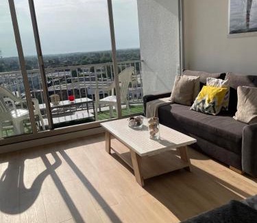 Mons-en-Baroeul Apartamento | En hauteur, au pied du métro & 7mn du centre Lille